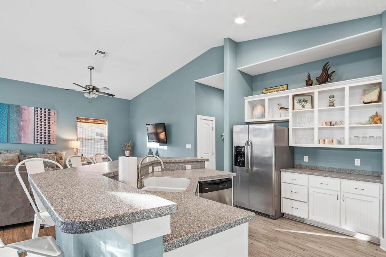 New 5 Bdrm W/Pool, Observation Deck Walk To Beach! Port Aransas Exterior foto
